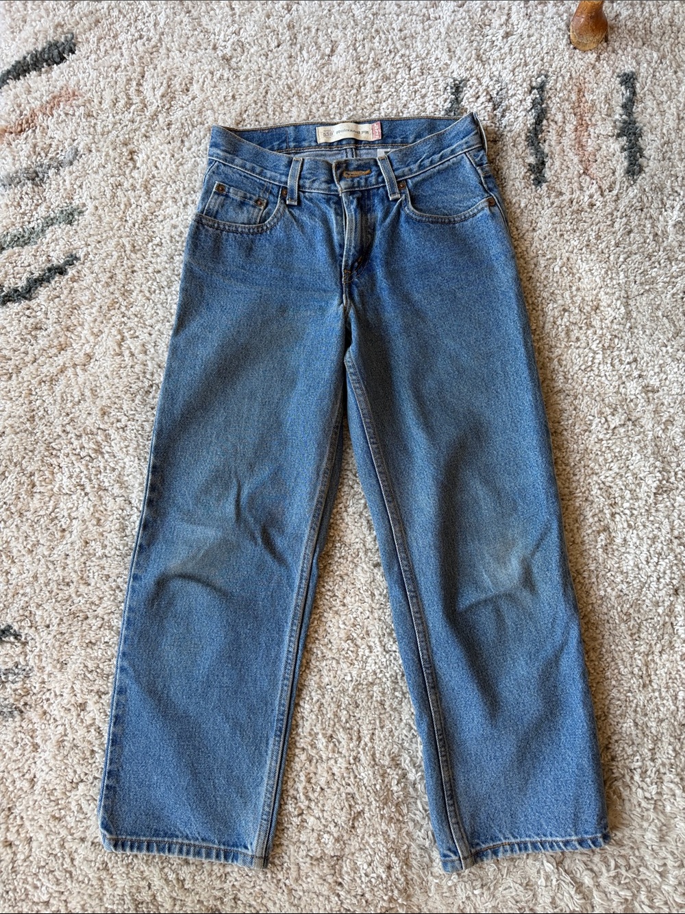 Vintage Levi's 550 Relaxed Fit Cropped Straight Leg Jeans